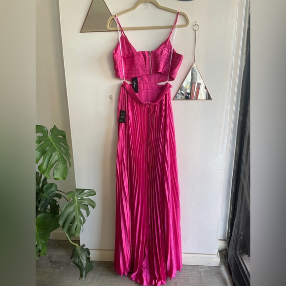 NWT Lulu’s Got the Glam Pink Pleated Cutout Maxi Dress - Picture 6 of 7